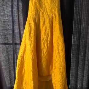 Monique L. Huillier Formal Dress